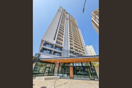 Studio à venda com 28m², 1 quarto e sem vaga Studio à venda com 28m², 1 quarto e sem vagaFachada