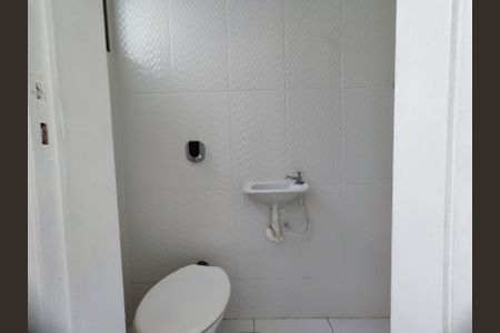 Apartamento à venda com 80m², 2 quartos e 2 vagasBanheiro de Serviço