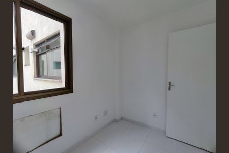Apartamento à venda com 80m², 2 quartos e 2 vagasQuarto 2