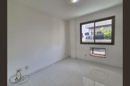 Apartamento à venda com 80m², 3 quartos e 2 vagasQuarto 2