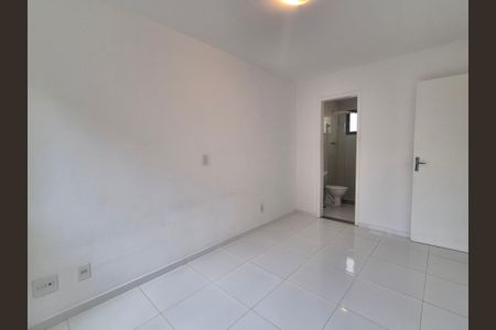 Apartamento à venda com 80m², 3 quartos e 2 vagasSuíte 