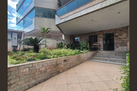 Apartamento à venda com 80m², 3 quartos e 2 vagasEntrada 