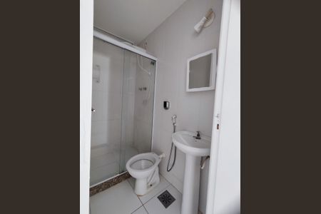 Apartamento à venda com 80m², 2 quartos e 2 vagasBanheiro Social