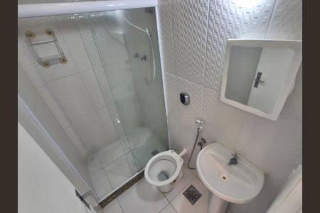 Apartamento à venda com 80m², 3 quartos e 2 vagasBanheiro 