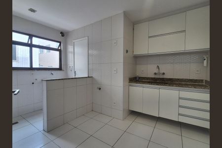 Apartamento à venda com 80m², 3 quartos e 2 vagasCozinha 