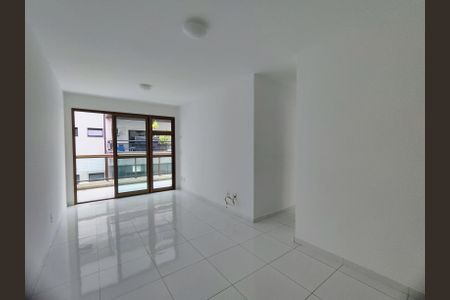 Sala de apartamento à venda com 2 quartos, 80m² em Recreio dos Bandeirantes, Rio de Janeiro