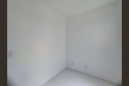 Apartamento à venda com 80m², 2 quartos e 2 vagasQuarto 2