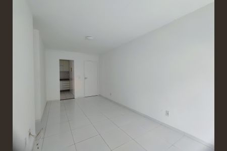 Sala de apartamento à venda com 2 quartos, 80m² em Recreio dos Bandeirantes, Rio de Janeiro