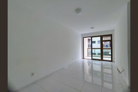Sala de apartamento à venda com 2 quartos, 80m² em Recreio dos Bandeirantes, Rio de Janeiro