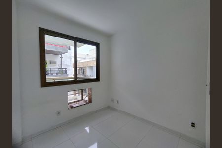 Apartamento à venda com 80m², 2 quartos e 2 vagasQuarto 1