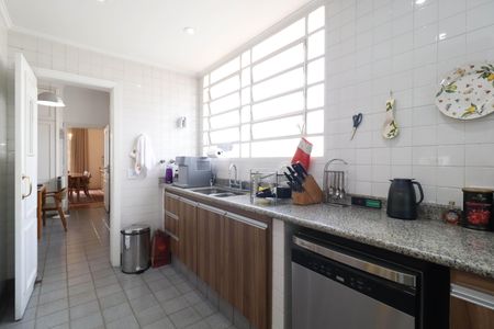 Apartamento à venda com 260m², 4 quartos e 2 vagasCozinha