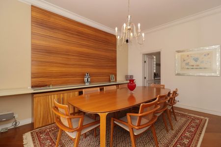 Apartamento à venda com 260m², 4 quartos e 2 vagasSala de Jantar