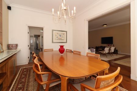 Apartamento à venda com 260m², 4 quartos e 2 vagasSala de Jantar