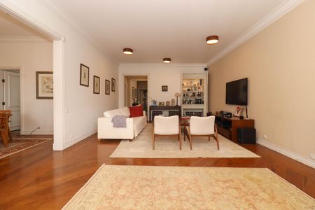 Apartamento à venda com 260m², 4 quartos e 2 vagasSala