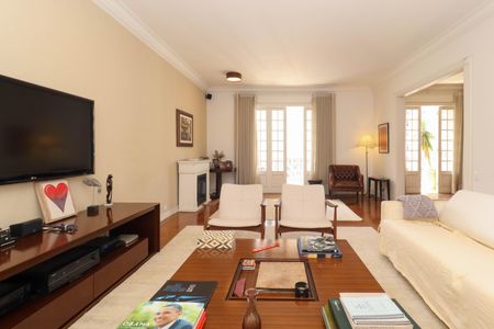 Apartamento à venda com 260m², 4 quartos e 2 vagasSala