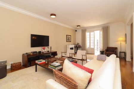 Apartamento à venda com 260m², 4 quartos e 2 vagasSala