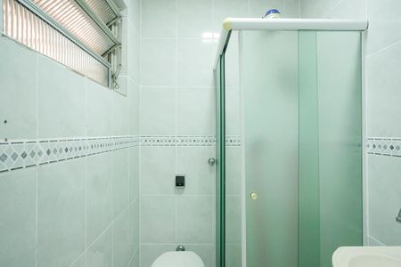 Casa à venda com 150m², 3 quartos e 1 vagaÁrea de serviço