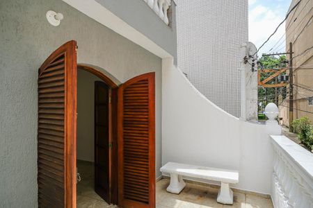 Casa à venda com 150m², 3 quartos e 1 vagaVaranda do quarto 1