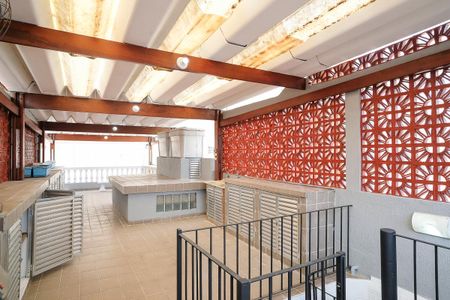 Casa à venda com 150m², 3 quartos e 1 vagaVaranda e quintal