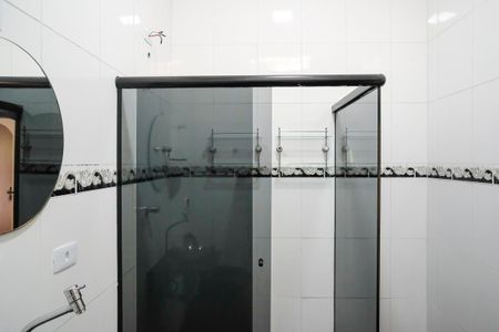 Casa à venda com 150m², 3 quartos e 1 vagaBanheiro