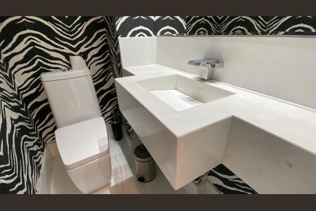 Apartamento para alugar com 105m², 3 quartos e 3 vagas Apartamento para alugar com 105m², 3 quartos e 3 vagasLavabo