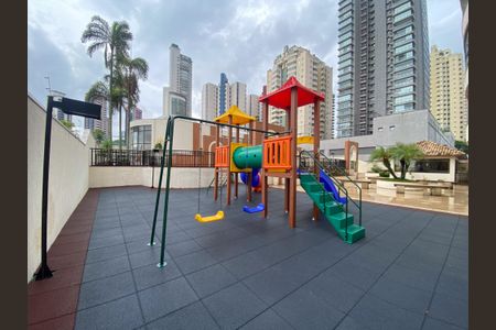 Apartamento para alugar com 105m², 3 quartos e 3 vagas Apartamento para alugar com 105m², 3 quartos e 3 vagasPlayground