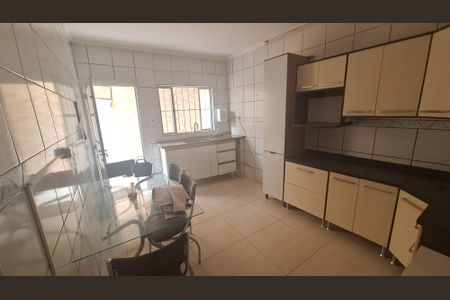 Casa para alugar com 2 quartos, 90m² em Chácaras Reunidas Guaio, Suzano
