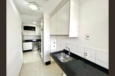 Apartamento à venda com 114m², 3 quartos e 2 vagas Apartamento à venda com 114m², 3 quartos e 2 vagasÁrea de Serviço