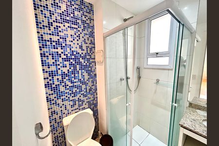 Apartamento à venda com 114m², 3 quartos e 2 vagas Apartamento à venda com 114m², 3 quartos e 2 vagasBanheiro 1