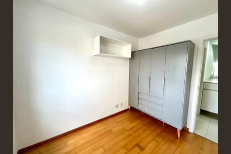 Apartamento à venda com 114m², 3 quartos e 2 vagas Apartamento à venda com 114m², 3 quartos e 2 vagasQuarto 2