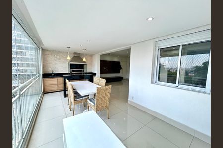 Apartamento à venda com 114m², 3 quartos e 2 vagas Apartamento à venda com 114m², 3 quartos e 2 vagasVaranda da Sala