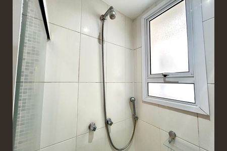 Apartamento à venda com 114m², 3 quartos e 2 vagas Apartamento à venda com 114m², 3 quartos e 2 vagasBanheiro 1