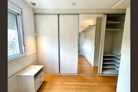 Apartamento à venda com 114m², 3 quartos e 2 vagas Apartamento à venda com 114m², 3 quartos e 2 vagasQuarto Suíte