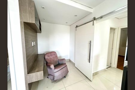 Apartamento à venda com 114m², 3 quartos e 2 vagas Apartamento à venda com 114m², 3 quartos e 2 vagasSala
