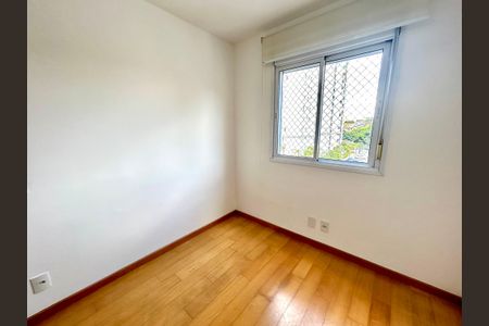 Apartamento à venda com 114m², 3 quartos e 2 vagas Apartamento à venda com 114m², 3 quartos e 2 vagasQuarto 2
