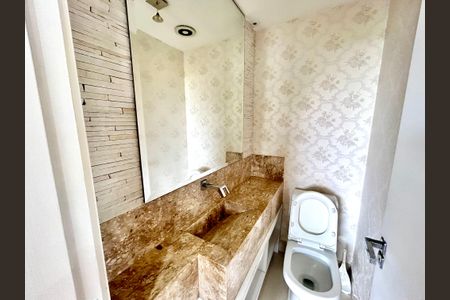 Apartamento à venda com 114m², 3 quartos e 2 vagas Apartamento à venda com 114m², 3 quartos e 2 vagasLavabo