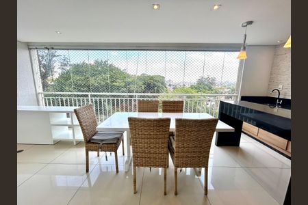 Apartamento à venda com 114m², 3 quartos e 2 vagas Apartamento à venda com 114m², 3 quartos e 2 vagasVaranda da Sala