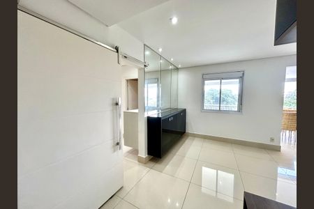 Apartamento à venda com 114m², 3 quartos e 2 vagas Apartamento à venda com 114m², 3 quartos e 2 vagasSala