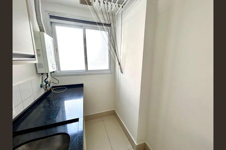 Apartamento à venda com 114m², 3 quartos e 2 vagas Apartamento à venda com 114m², 3 quartos e 2 vagasÁrea de Serviço