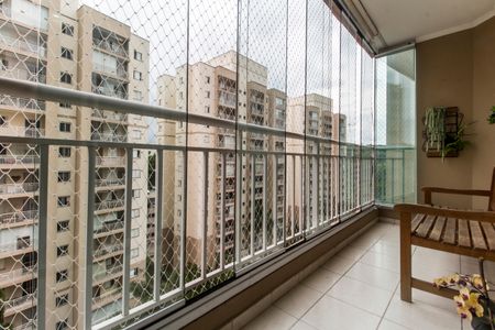 Apartamento para alugar com 68m², 2 quartos e 1 vaga Apartamento para alugar com 68m², 2 quartos e 1 vagaVaranda