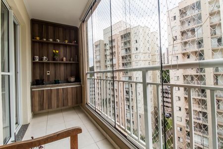 Apartamento para alugar com 68m², 2 quartos e 1 vaga Apartamento para alugar com 68m², 2 quartos e 1 vagaVaranda