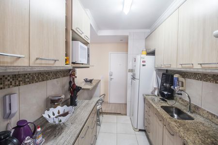Apartamento para alugar com 68m², 2 quartos e 1 vaga Apartamento para alugar com 68m², 2 quartos e 1 vagaCozinha