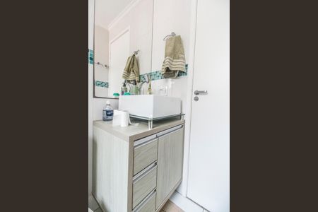 Apartamento para alugar com 68m², 2 quartos e 1 vaga Apartamento para alugar com 68m², 2 quartos e 1 vagaBanheiro 2