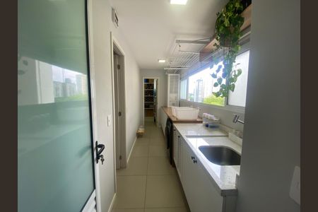 Apartamento à venda com 154m², 3 quartos e 2 vagasÁrea de Serviço