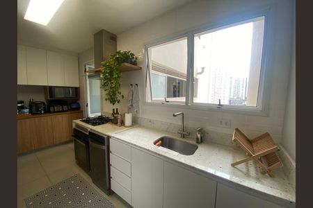 Apartamento à venda com 154m², 3 quartos e 2 vagasCozinha