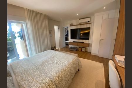 Apartamento à venda com 154m², 3 quartos e 2 vagasSuíte 1