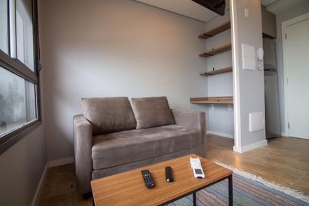 Sala de apartamento para alugar com 1 quarto, 37m² em Santo Amaro, São Paulo