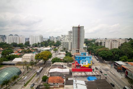 Apartamento para alugar com 37m², 1 quarto e sem vagaTerraço - Vista