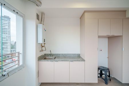Apartamento para alugar com 79m², 2 quartos e 1 vagaÁrea de Serviço