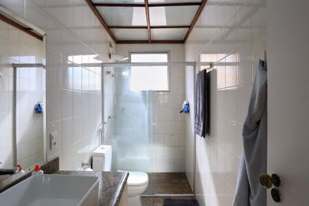 Apartamento para alugar com 155m², 3 quartos e 2 vagasBanheiro